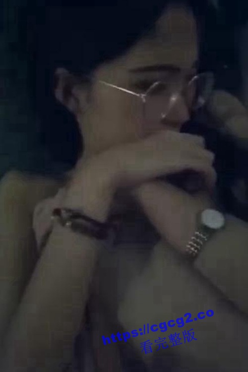 4105542880.jpg
