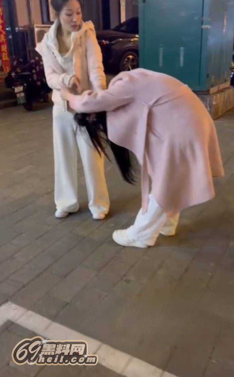 A (4).jpg
