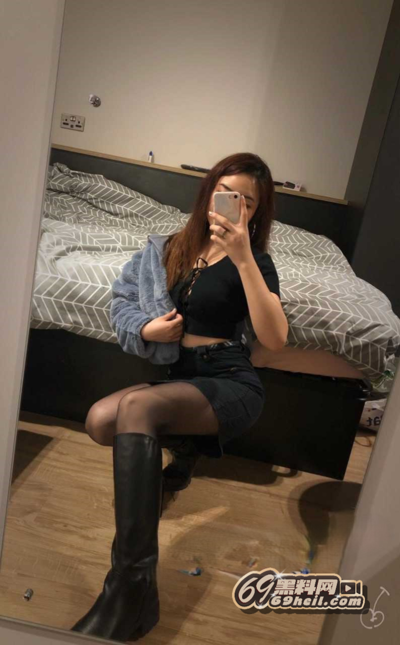 A (4).jpg