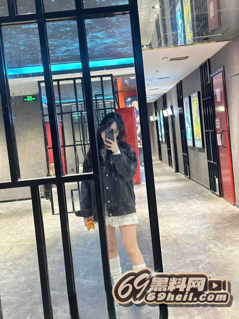 A (2).jpg